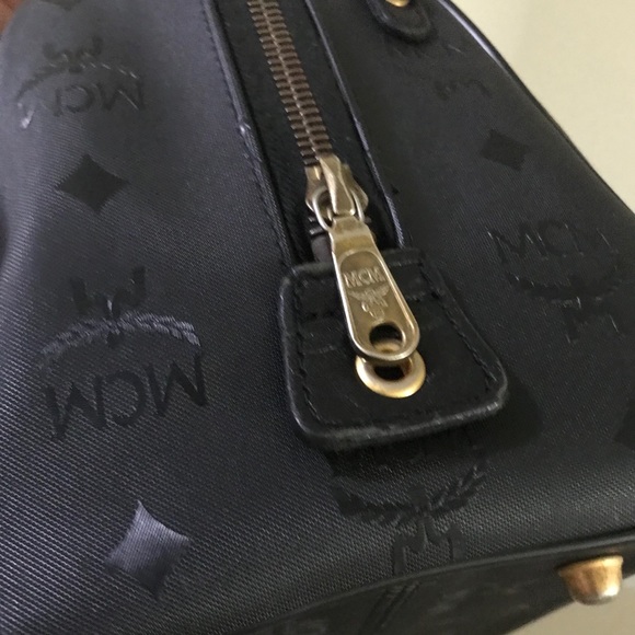 MCM bag🌹 - Picture 5 of 12